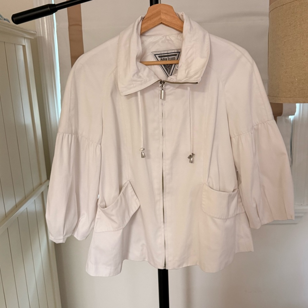 Vintage Marvin Richards Women's White Windbreaker Jacket w/ 3/4 Balloon Sleeves